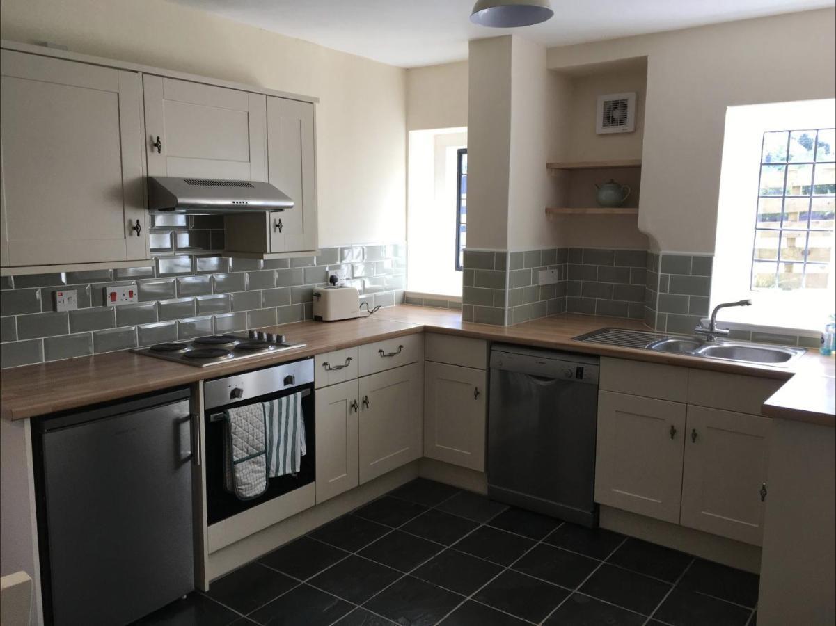 Cosy Arts & Crafts Cottage With Stunning Views Brecon Eksteriør bilde